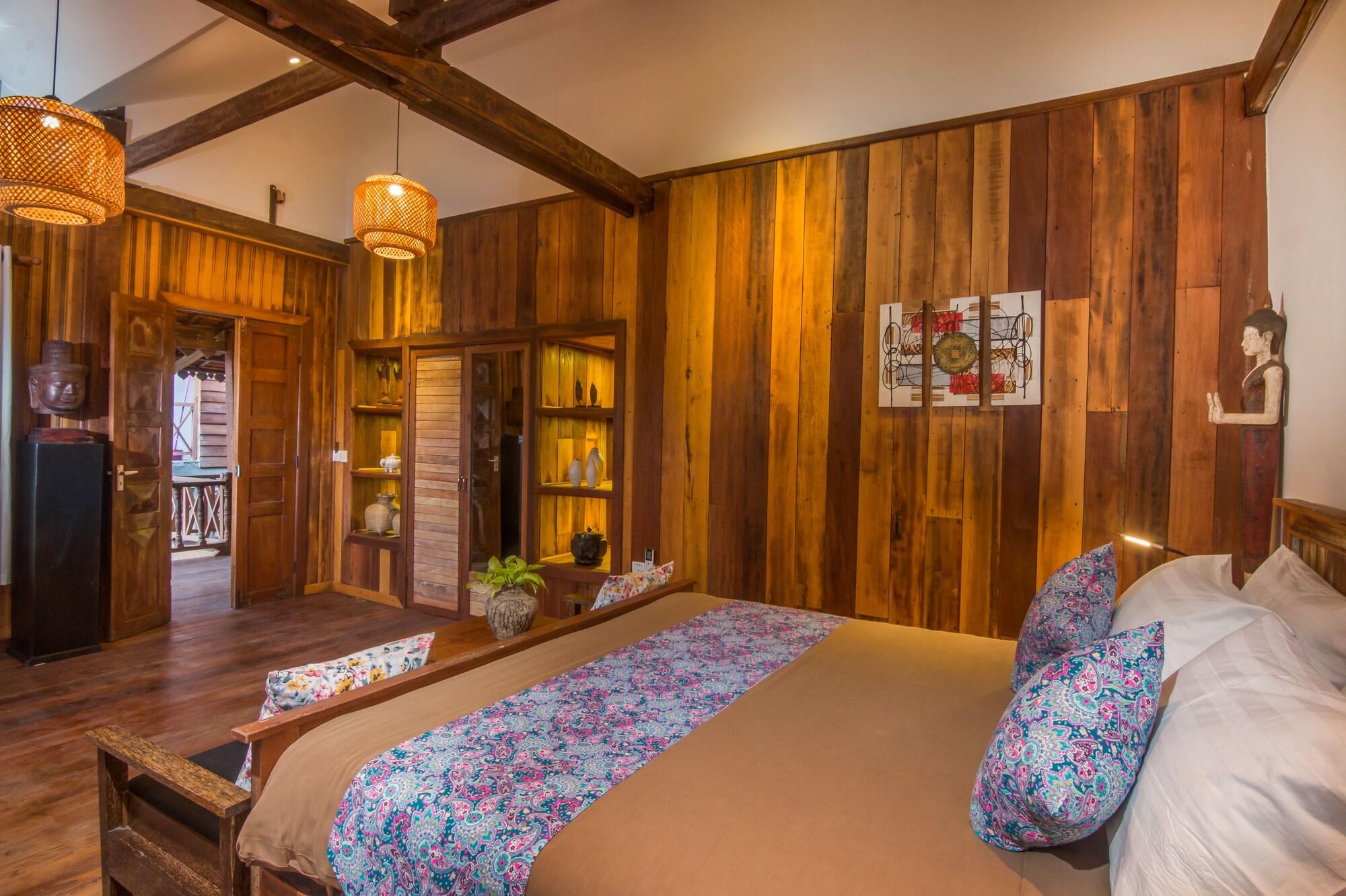 Isann Villa Siem Reap Exterior photo
