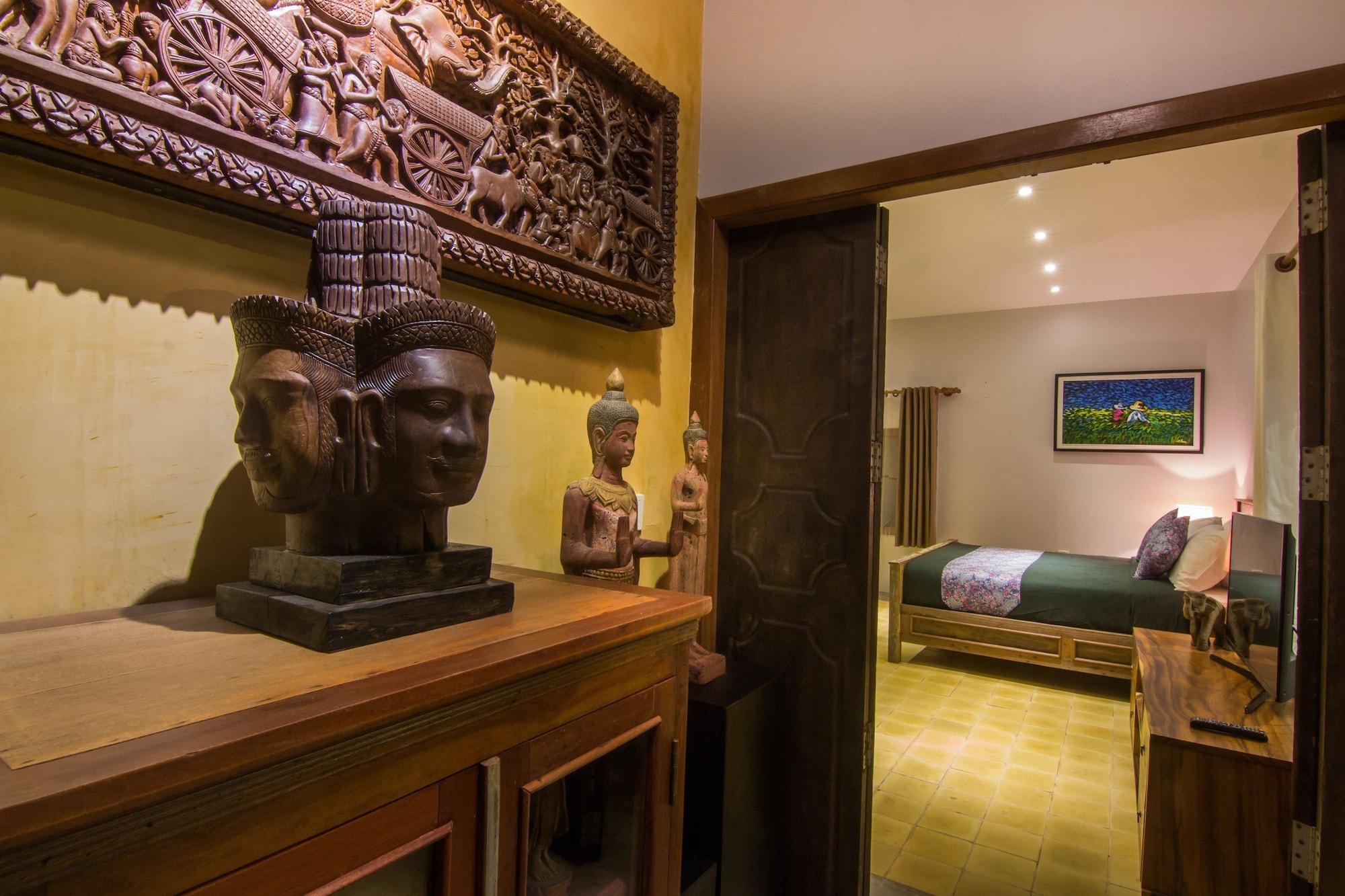 Isann Villa Siem Reap Exterior photo